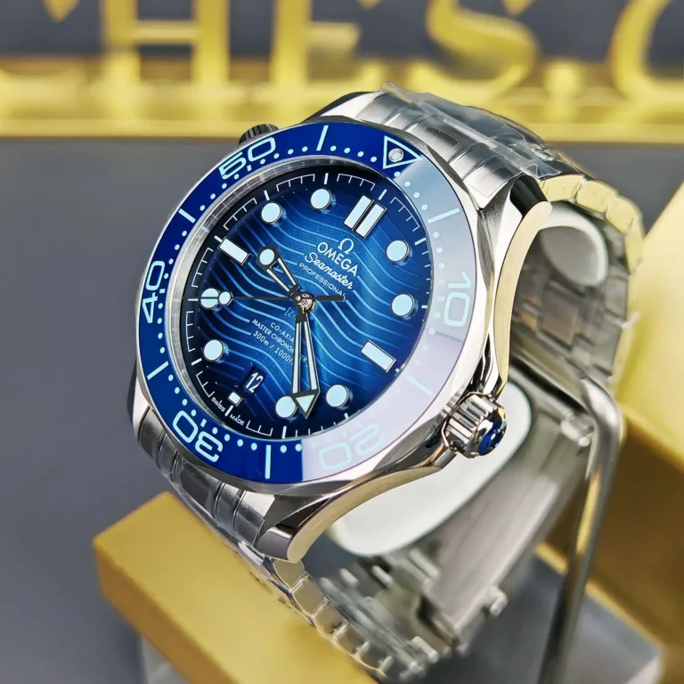Swiss 8800 Movement detail in Omega Seamaster Diver 300M 210.30.42.20.03.003 Replica